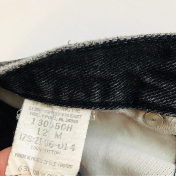 Vintage Black Jean Shorts - Picture 7 of 7